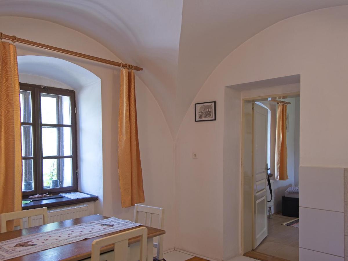 Apartmány v broumovském statku Exterior foto